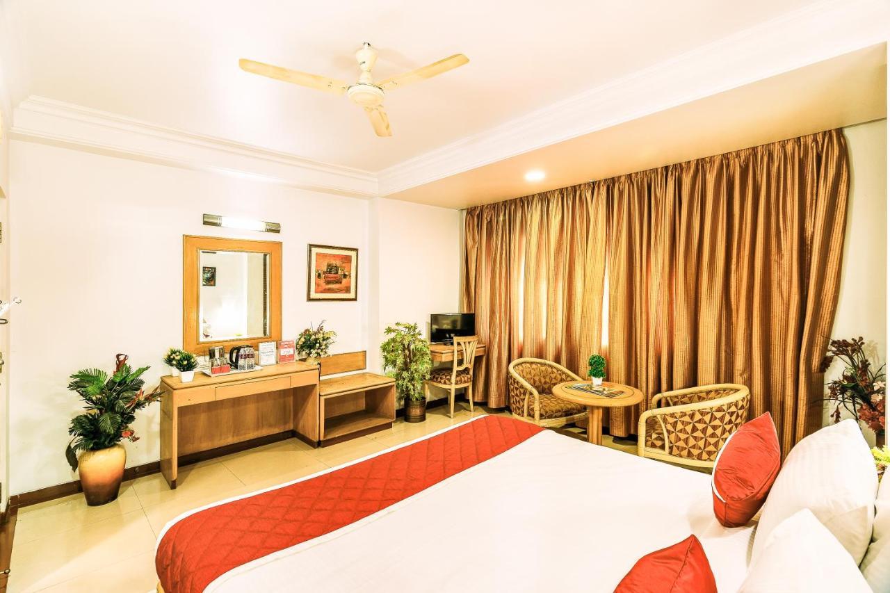 Hotel Octave Crystal Heights Bengalúr Exteriér fotografie